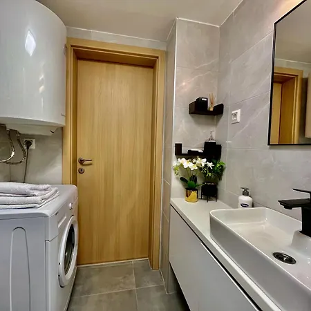 Lifestyle Gallery Апартаменты Скопье